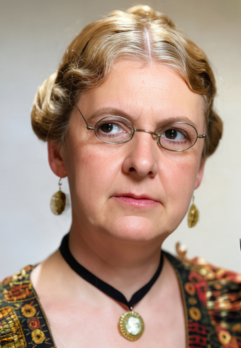 foto dell'attrice statunitense Clara Blandick, indimenticabile zia Em ne il Mago di Oz del 1939