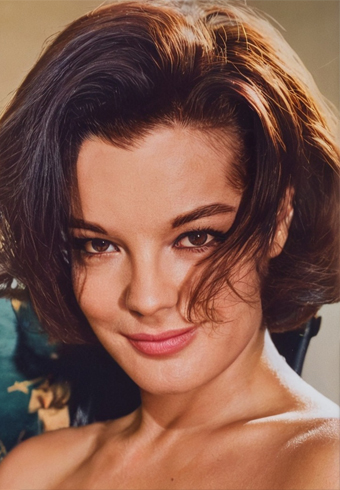 la foto dell'attrice Romy Schneider, da Sissi all'icona del cinema francese