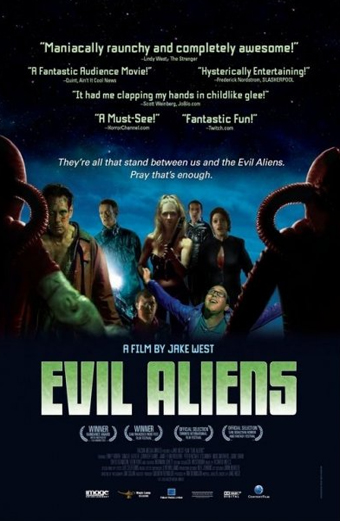 Evil Aliens, Emily Booth, Jennifer Evans, preparati a scappare, Jake West