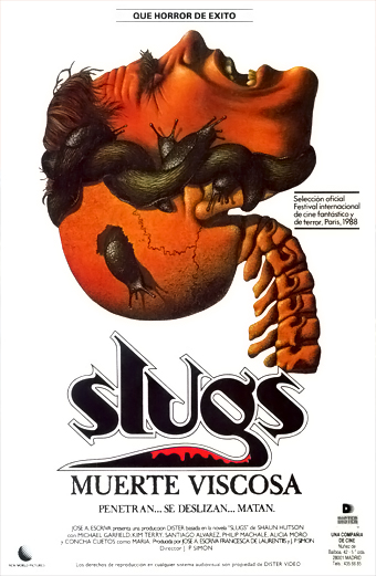Locandina del film Slugs Vortice d'orrore 1987 con una lumaca minacciosa dai denti appuntiti che emerge dall'oscurità, titolo in rosso e giallo Slugs Muerte Viscosa, atmosfera horror con senso di pericolo e paura