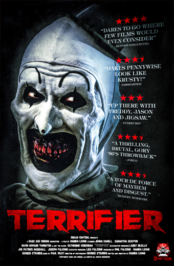Terrifier (2016) di Damien Leone - La locandina mostra proprio il volto in bianco e nero di Art the Clown con il suo caratteristico trucco e sorriso minaccioso.
